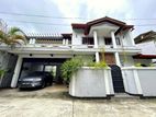 Luxury House For Sale in Off Dutugamunu Mw Kohuwala Colombo 6