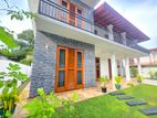 Luxury House For Sale in Panadura