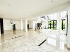 Luxury House for Sale in Pelawatta