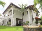 Luxury House for Sale in Pelawatte Junction