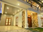 Luxury House For Sale in Piliyandala