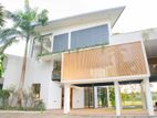 Luxury House for Sale in Thalawathugoda