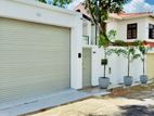 Luxury House for Sale in Thalawathugoda