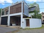 Luxury House for Sale in Thalawathugoda