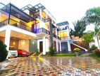 Luxury House for Sale in Wattala