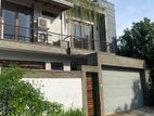 Luxury House for Sale on Kalalgoda Road, Thalawathugoda