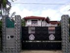 Luxury House for Sale with furniture in Minuwangoda.