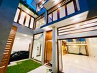 Luxury House for sales in Hokandara Road, Pannipitiya