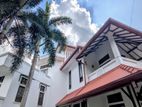 Luxury House - GOOD DEAL Gampaha City