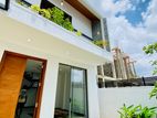 Luxury House Sale Athurugiriya