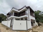 Luxury House Sale in Thalawathugoda