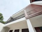 Luxury House Sale in Thalawathugoda