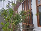 LUXURY HOUSE WITH A ROOF TOP SWIMMING POOL FOR LEASE IN COL 8 | LH03236