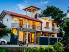 Luxury House with Paddy Field View – Kesbewa