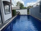 Luxury House with Pool in Thalawathugoda for Rent