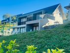 Luxury houses for sale in Digana