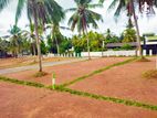 Luxury land for sale in Athurugiriya Town