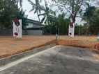 Luxury land plot for sale in Thalahena