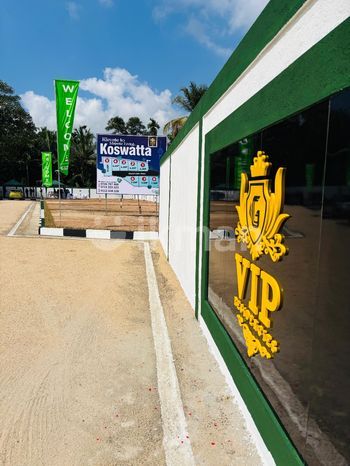 Luxury Land Plots For Sale in Koswatta Piperoad