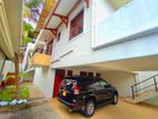 Luxury Modern House for Rent Petakotte Jnatha Mawatha Road