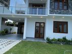 Luxury Modern House for Sale in Athurugiriya 🌟