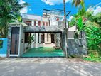 Luxury Modern House for sale in Pannipitiya Talawathugoda