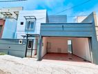Luxury Modern House for sale in Piliyandala Miriswaththa