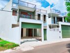 Luxury modern House for sale in Talawatugoda - Hokandara