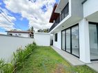 Luxury New House for Sale in Battamulla