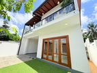 Luxury New House for Sale in Hokandara