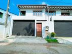Luxury New House for sale in Ratmalana - Borupana rd