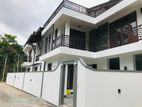 Luxury New House For Sale in Thalawathugoda