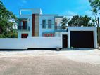 Luxury New Modern House for Sale in Homagama Kottawa