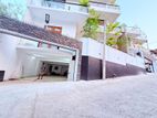 Luxury Residence for Sale in Battaramulla