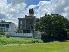 Luxury Residence House in Lake Drive – Facing Golf Course Col 8