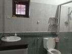 Luxury Room for Rent in Thalawathugoda