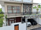 Luxury Stylish House for Sale in Athurugiriya