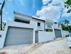 Luxury Three Storey House for Sale Malabe