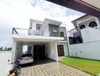 Luxury Three Story House For Sale In Athurugiriya