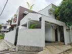 Luxury Three Story House For Sale In Battaramulla