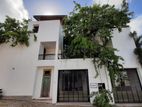 Luxury Tree House for Sale in Nugegoda