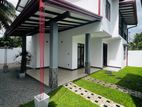 Luxury Two-Storey Family Home in Athurugiriya