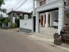 Luxury Two-Storey House for Sale – Piliyandala (HS109)