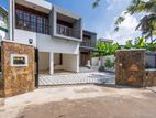 Luxury Two Storied House Sale Battaramulla