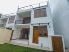 Luxury Two-Story House for Sale in Kothalawala (Ref: H2126)