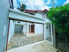 Luxury Two Story House for sale in Kottawa