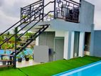 Luxury Two-Story House with Rooftop Pool – Thalawathugoda