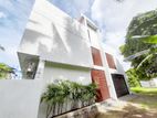 Luxury Two Story Modern House Rent Ethul Kotte Rajagiriya Road