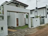Luxury Villa for Sale in Hokandara Wanagru Mawatha
