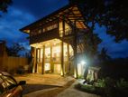 Luxury villa for sale in Kandy city (TPS2355)